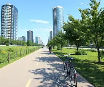 Passeio de bicicleta pela Ciclofaixa de Lazer