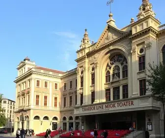 Teatro Municipal e espaços de apresentações